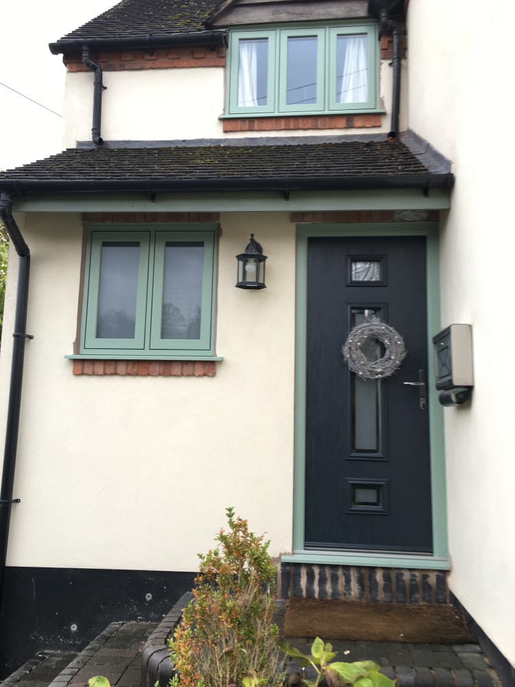 chartwell green flush sash windows with Apeer door 2