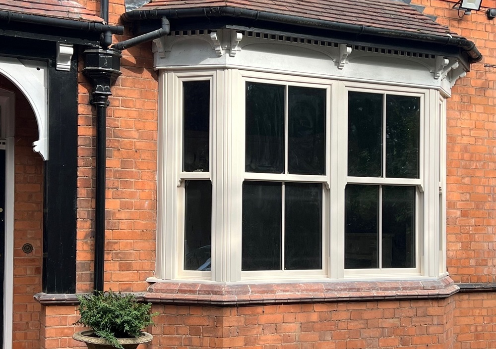 pvc cream vertical sliding sash windows